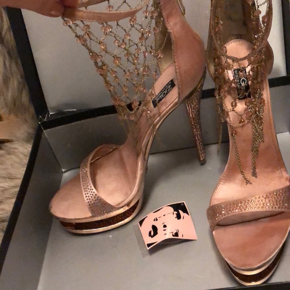 ZiGi Sandal Heels